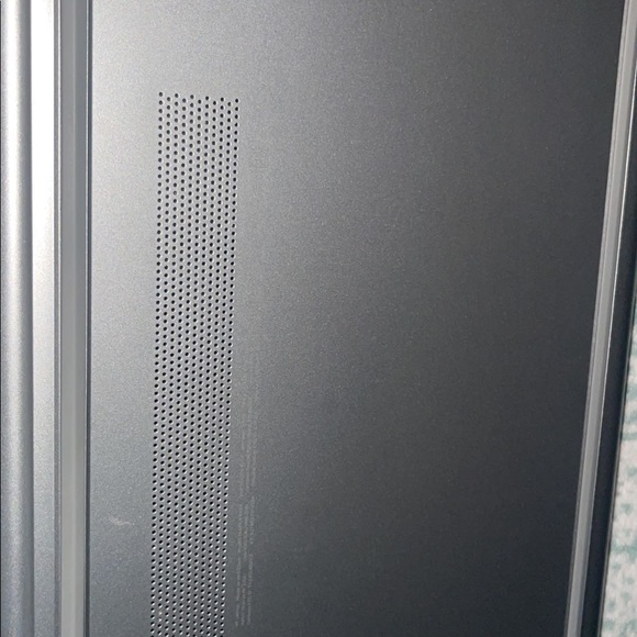 Hp computer brand new I bought it a few months ago - Picture 1 of 9